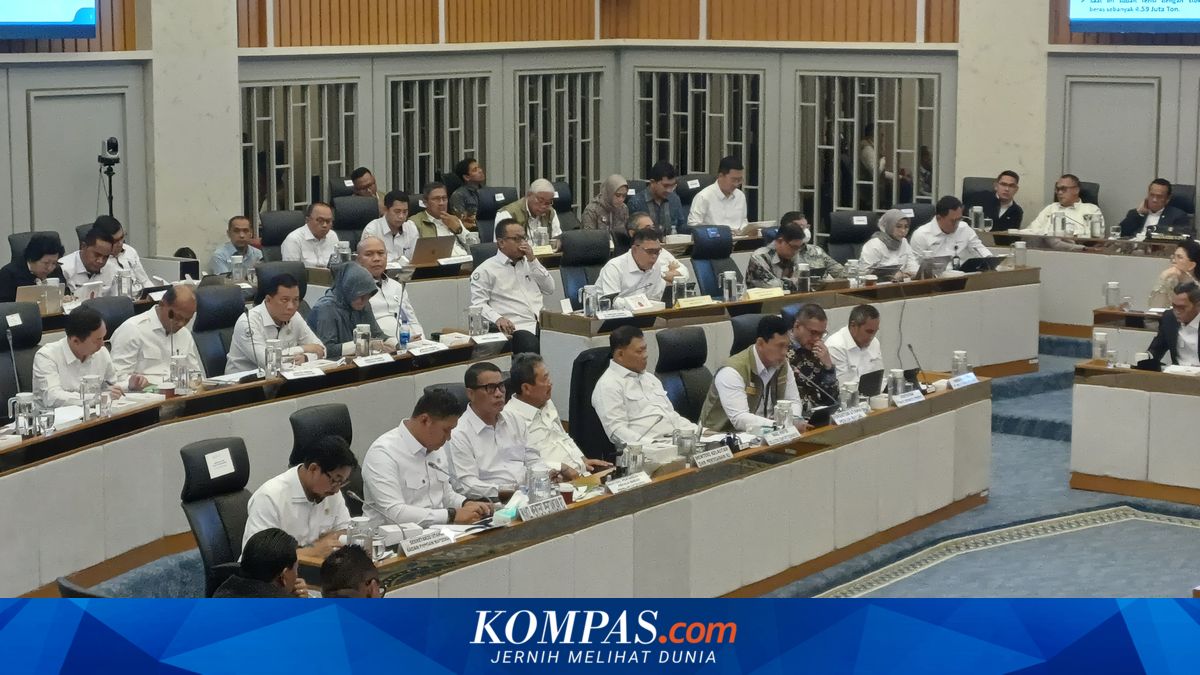 Agriculture Minister Projects Surplus in Maize to Chicken Meat, Securely Facing El Niño