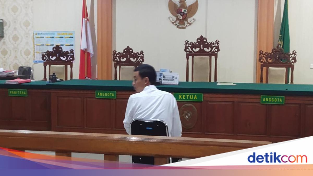 Judge Rejects Exception Filed by Defence Team of Student Activist 'Bali Tidak Diam'