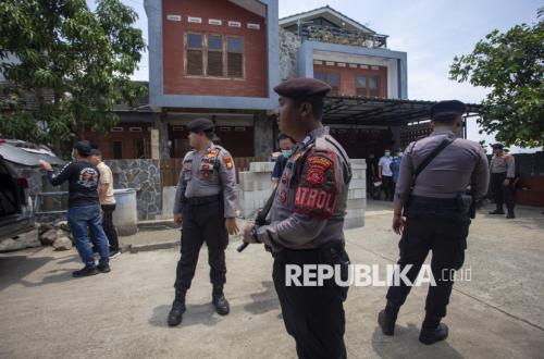 KPK Summons Ono Surono's Wife in Connection with Bekasi Regency Bribery Case