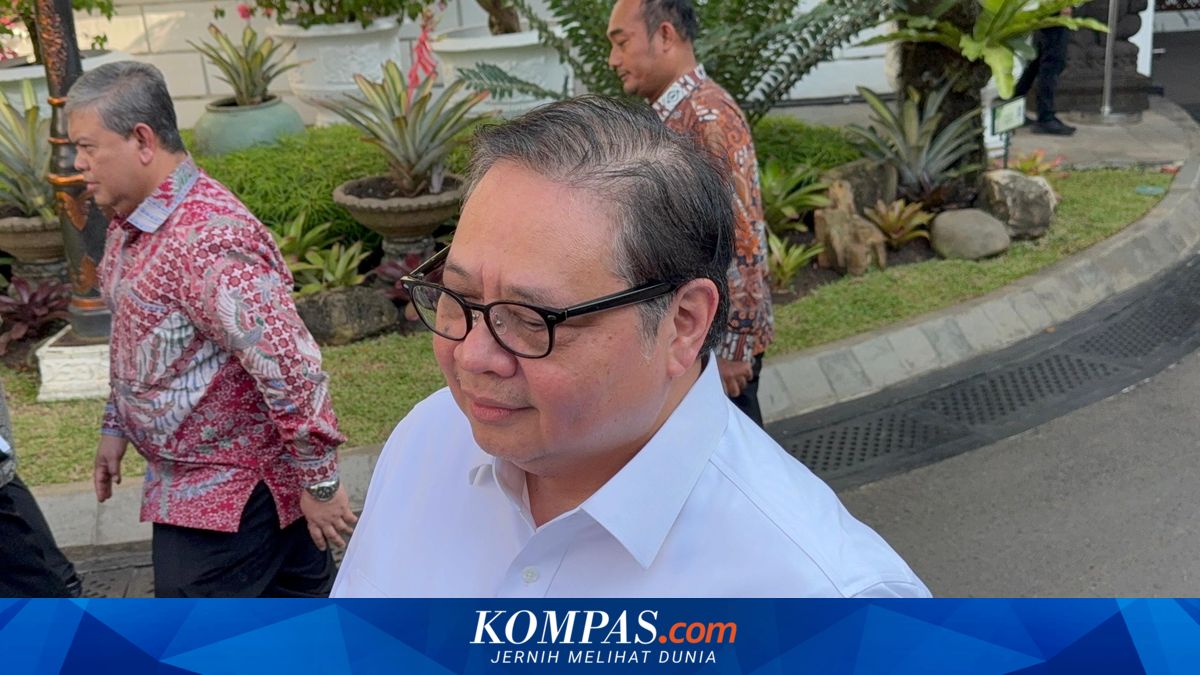 Airlangga Says Proposal for Ministers' Salary Cuts Has Been Discussed