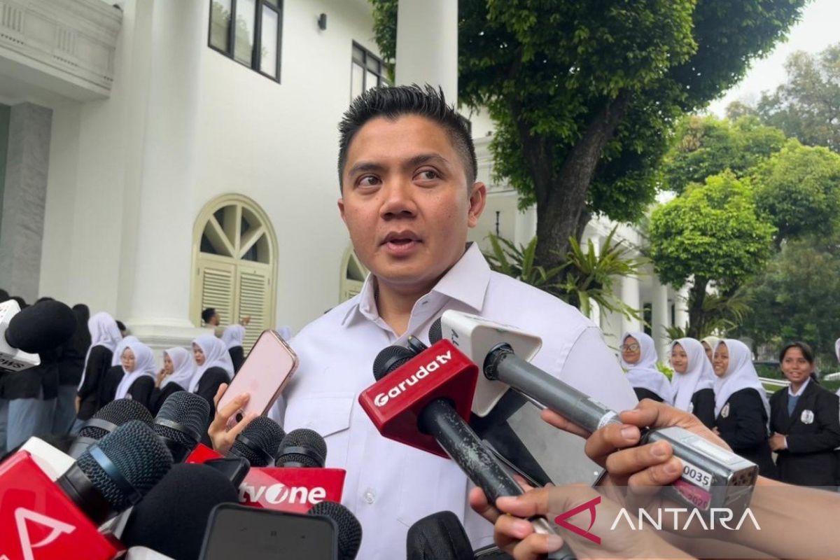 Indonesia mulls 25 per cent salary cut for ministers