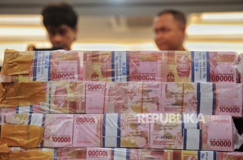 BI Responds to Rupiah Weakness, Optimises Monetary Instruments Amid Global Crisis