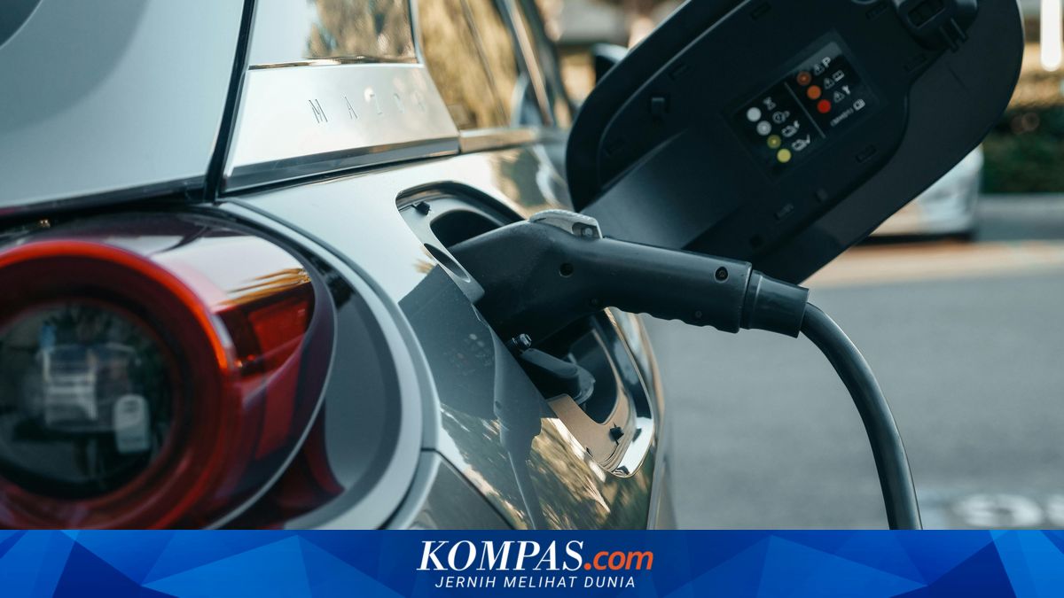 Electric Vehicle Safety Not Solely Focused on Batteries