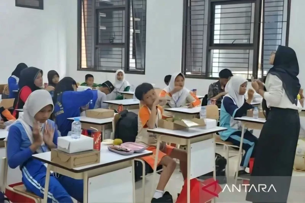 Malang City Government Relocates Permanent Building Site for People's School