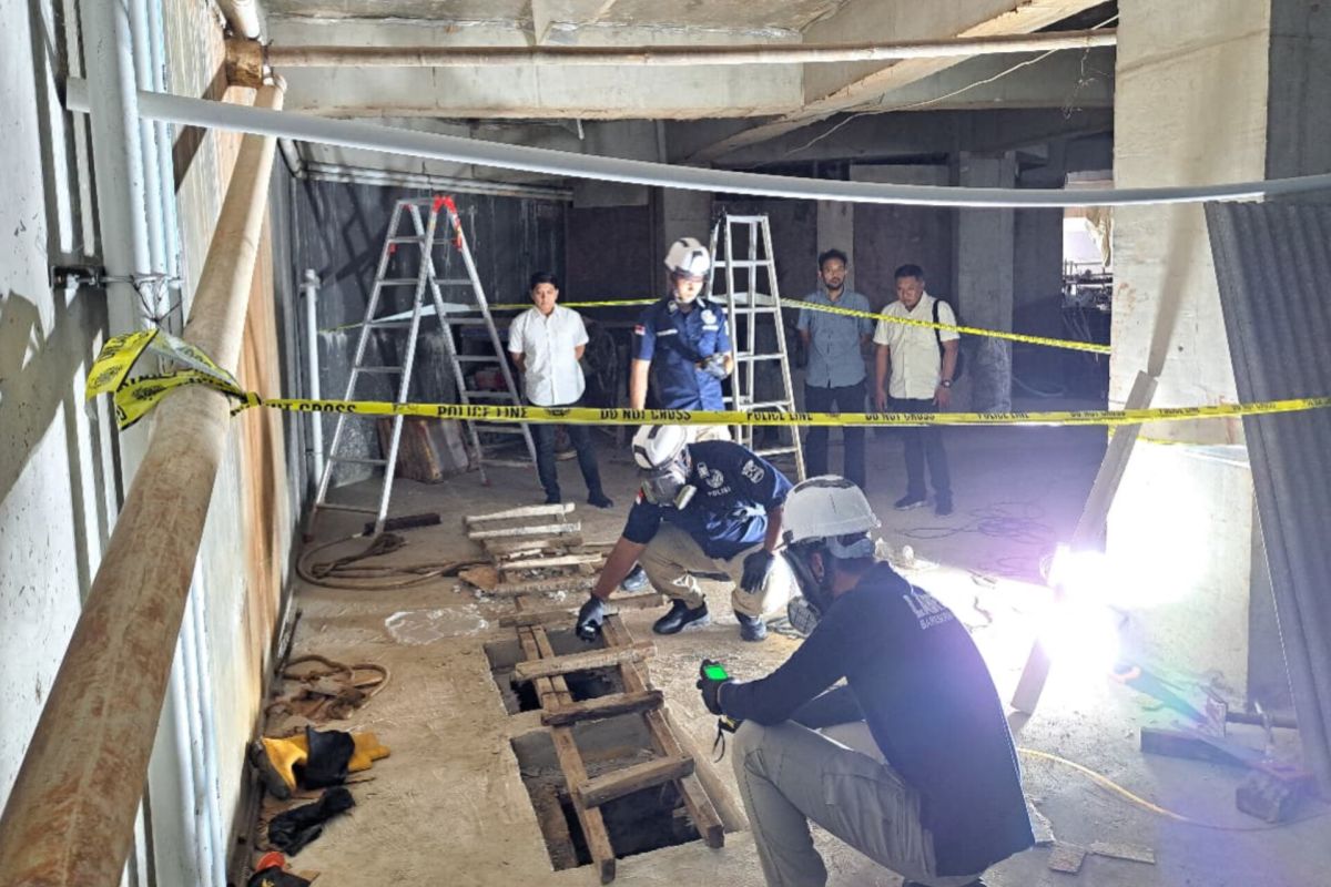 Forensic lab and ministry test gas samples in probe into deaths of workers in South Jakarta