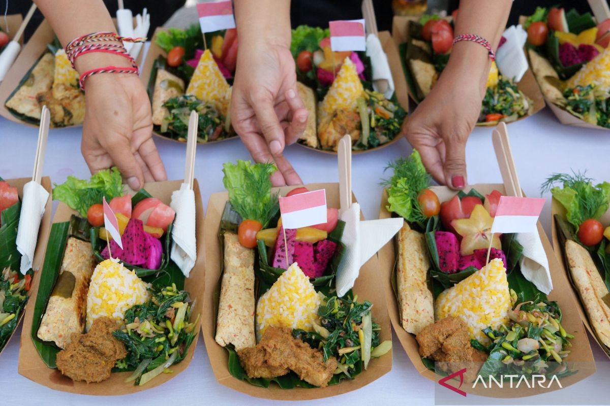 Substitution with Local Foods Can Still Meet Balanced Nutrition