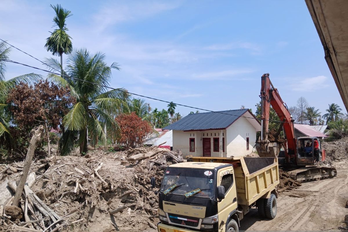Post-Flood Mud Cleanup in Aceh Reaches 92 Percent