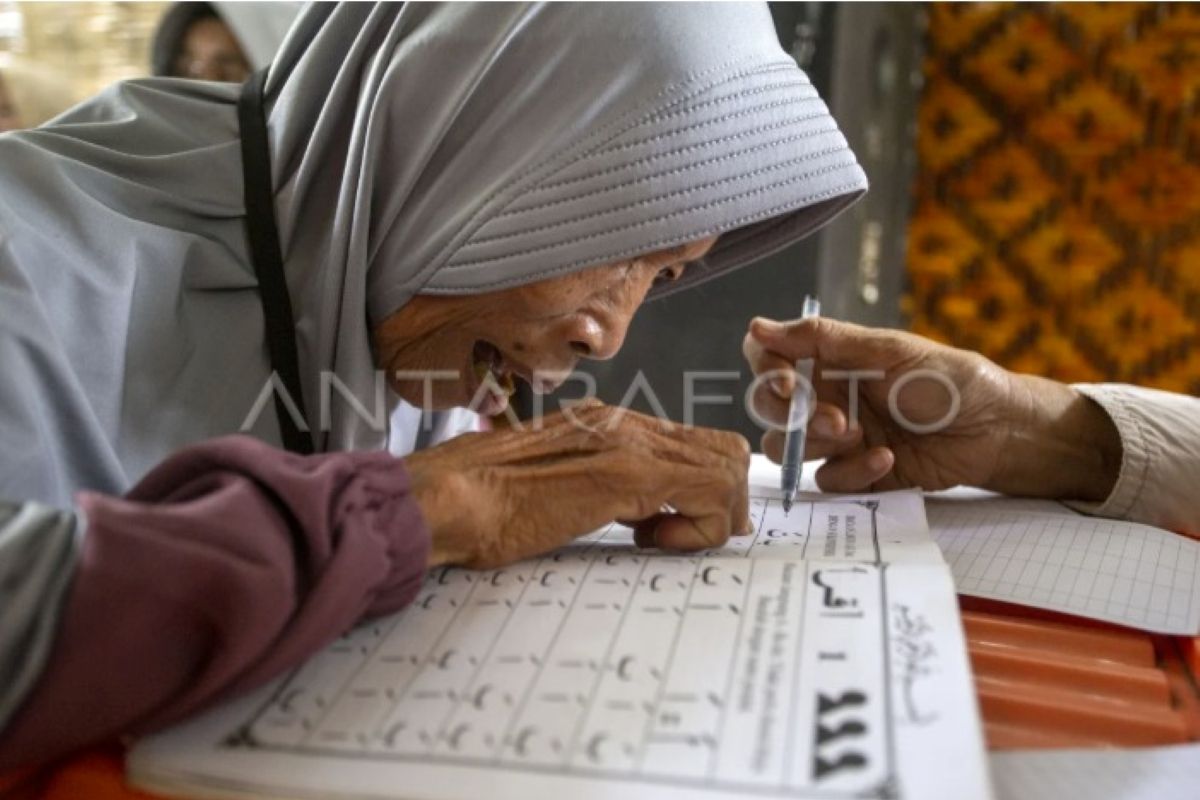 World Health Day promotes science-based care for the elderly: Ministry