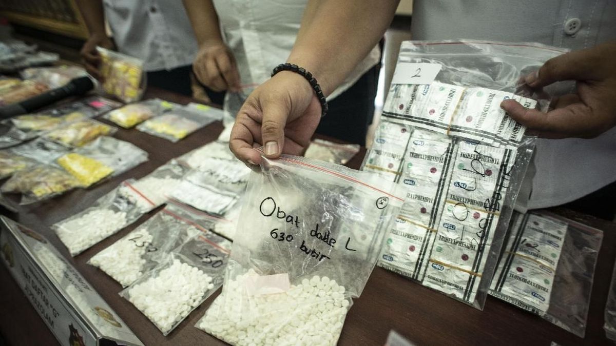 Parliament Urges BNN to Crack Down on Illegal Tramadol Circulation