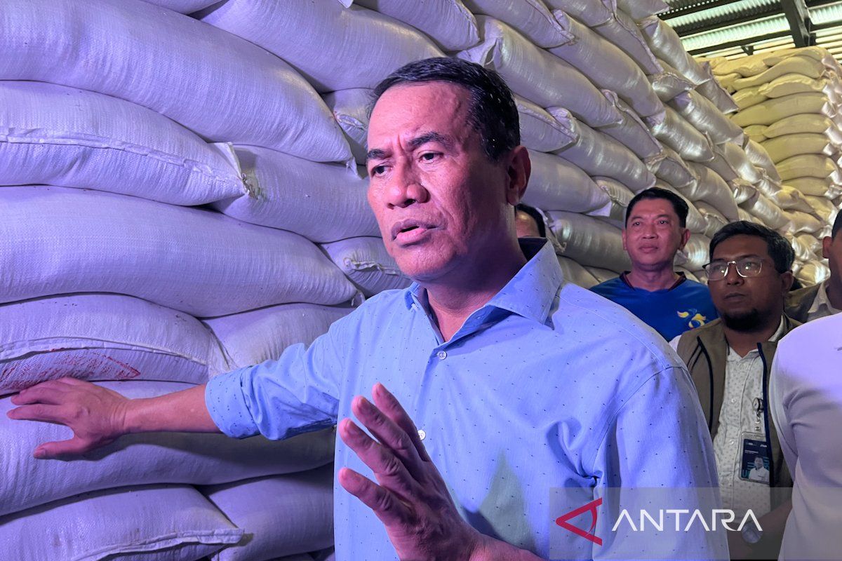 Agriculture Minister Hopes Pesticide Price Increases Remain Under Control
