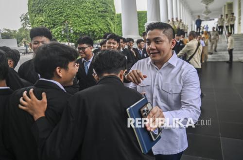Response to Saiful Mujani's Statement, Cabinet Secretary Teddy: President Focuses on Major Strategic Matters