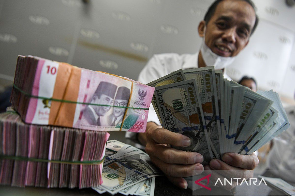 Rupiah strengthens amid temporary US-Iran ceasefire