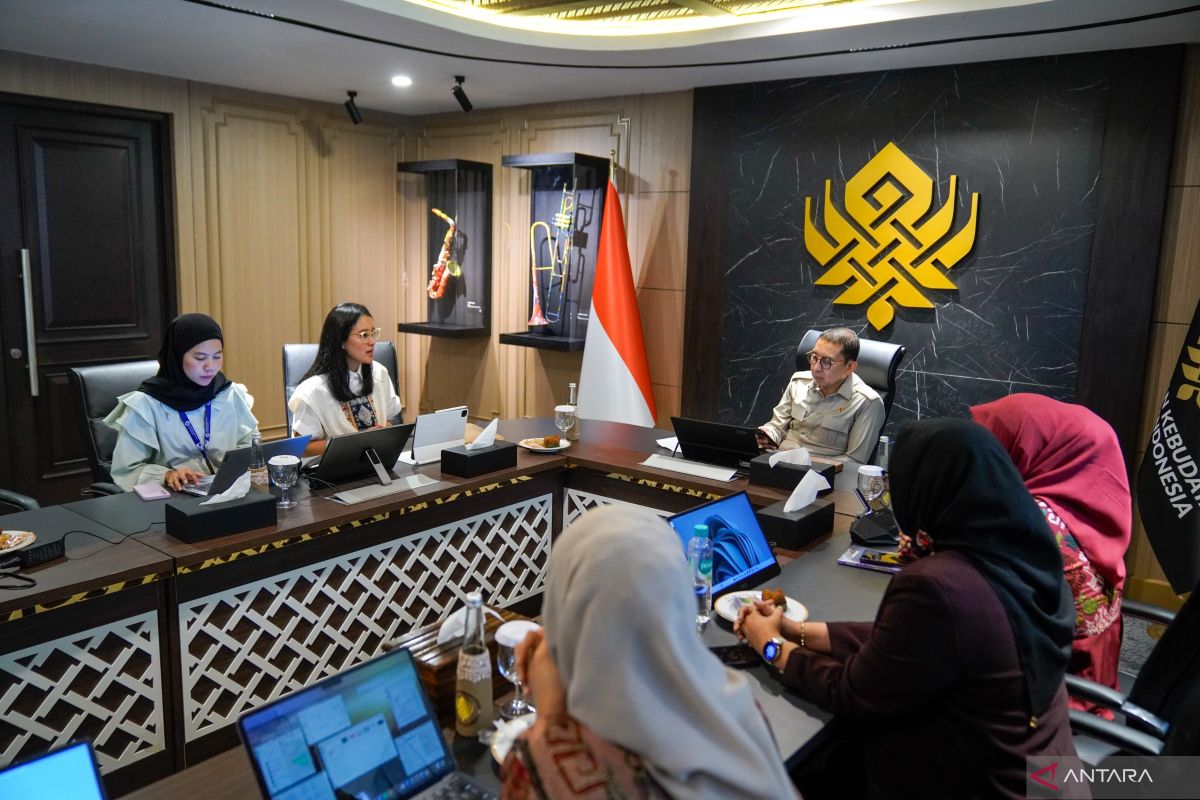 Ministry of Culture Committed to Supporting Funding for Advancing National Culture