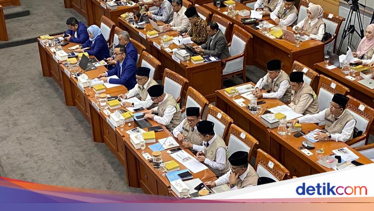 Hajj Flight Costs Rise, Menhaj: President Requests No Burden on Pilgrims