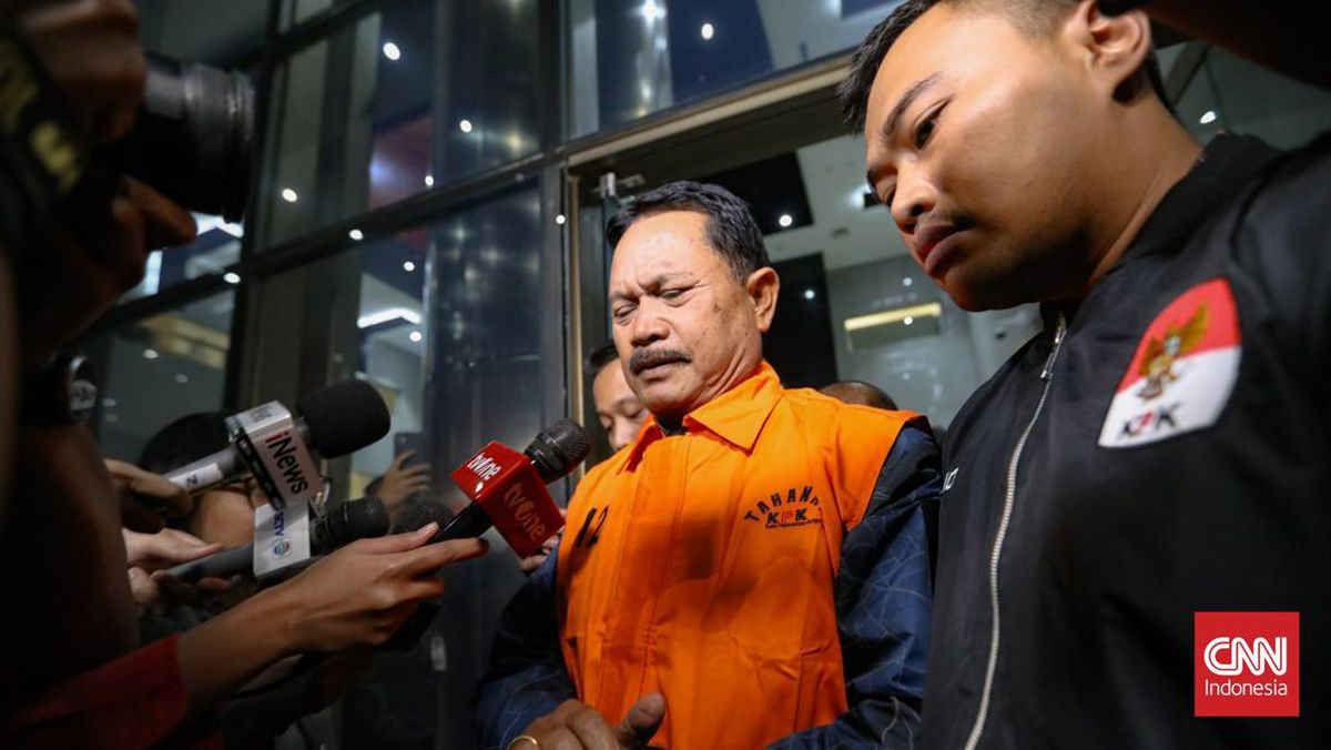 Searches in Madiun Mayor's CSR Case Target Head of Communications and Informatics Office's Home