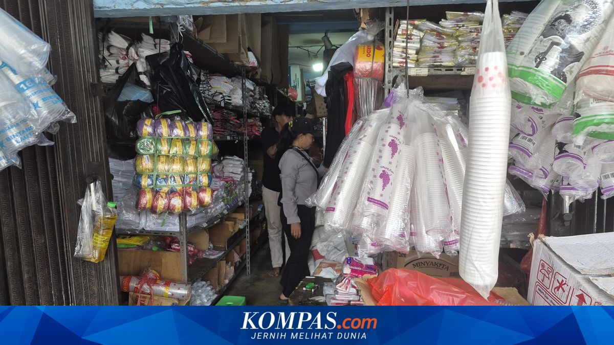 Plastic Prices Continue to Rise and Stock Shortages, Traders Fear Business at Risk