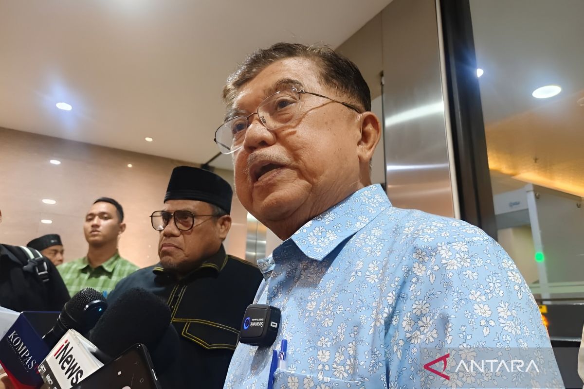 Feeling Aggrieved, JK Reports Rismon Over Allegations Regarding Jokowi's Diploma Funding
