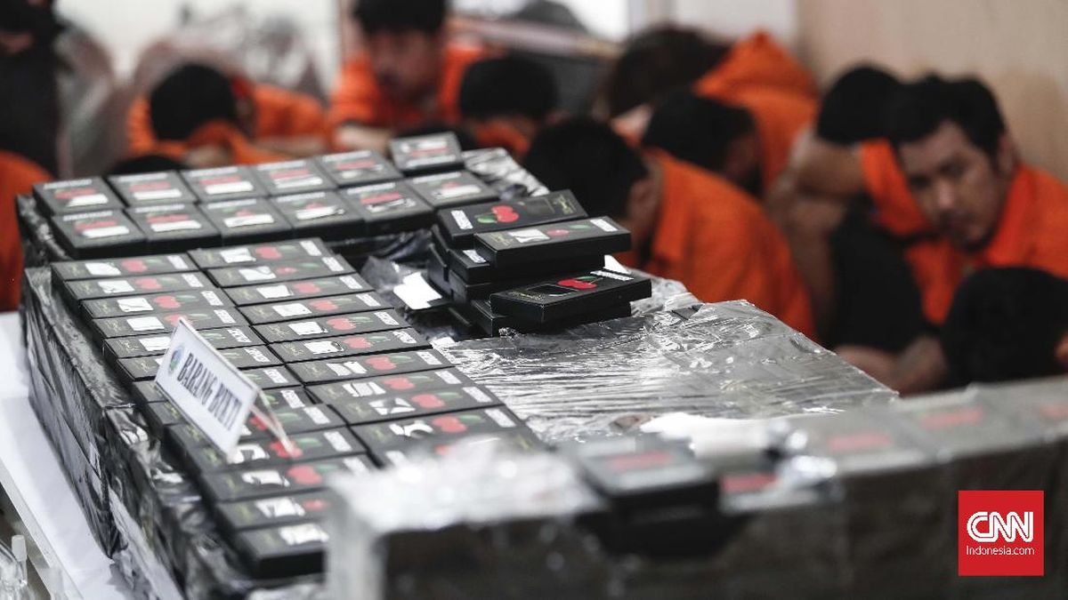 Metro Police Uncover 42 Etomidate Cases, Seize 11,000 Cartridges