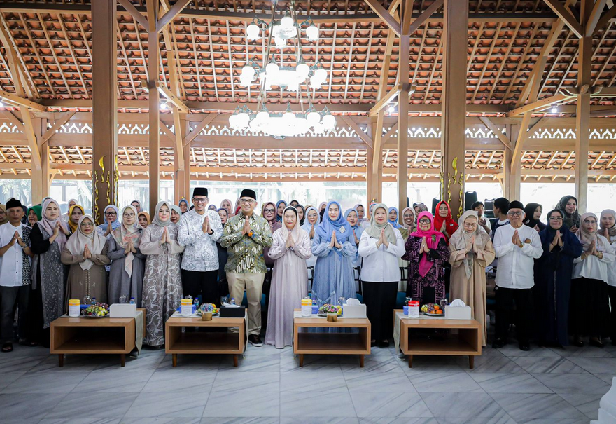 Mayor Farhan: Bandung Besieged by Sanitation Issues