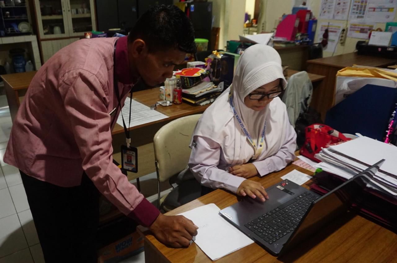 Hearing-Impaired Children in Tangerang Enthusiastic About Participating in TKA
