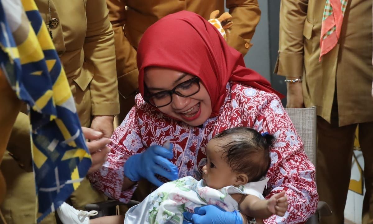 To Prevent Measles, Bekasi City Health Office Intensifies Catch-Up Immunisation Campaign