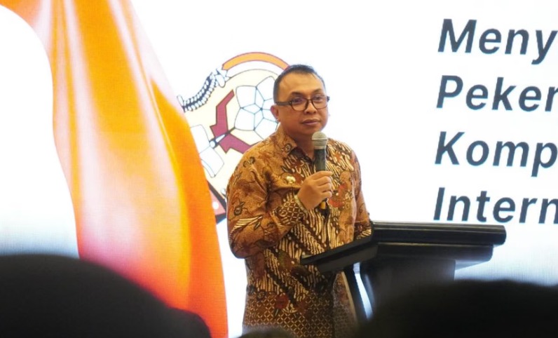 Demand for Migrant Workers Shifts from Low-Skill to High-Skill