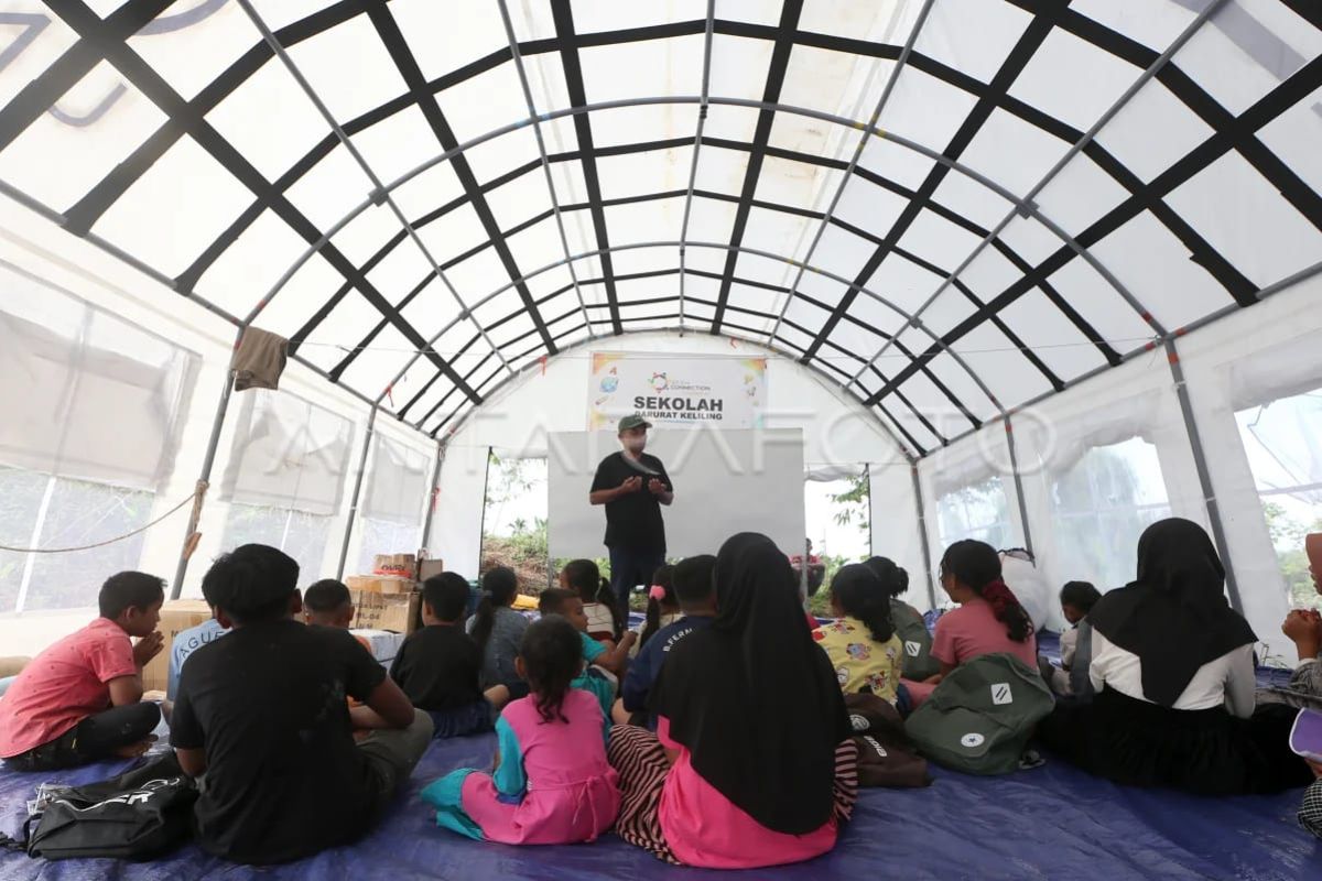 Learning in Aceh is already 100 percent despite the existence of emergency classes