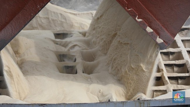 Despite Claims of Uncontrolled Danantara Management, Indonesia Imports This Much Sugar