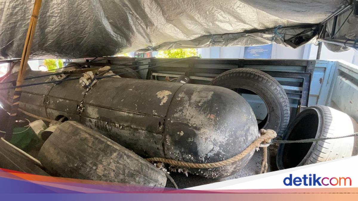 Torpedo-like Object Found in Gili Trawangan to be Sent to TNI Headquarters