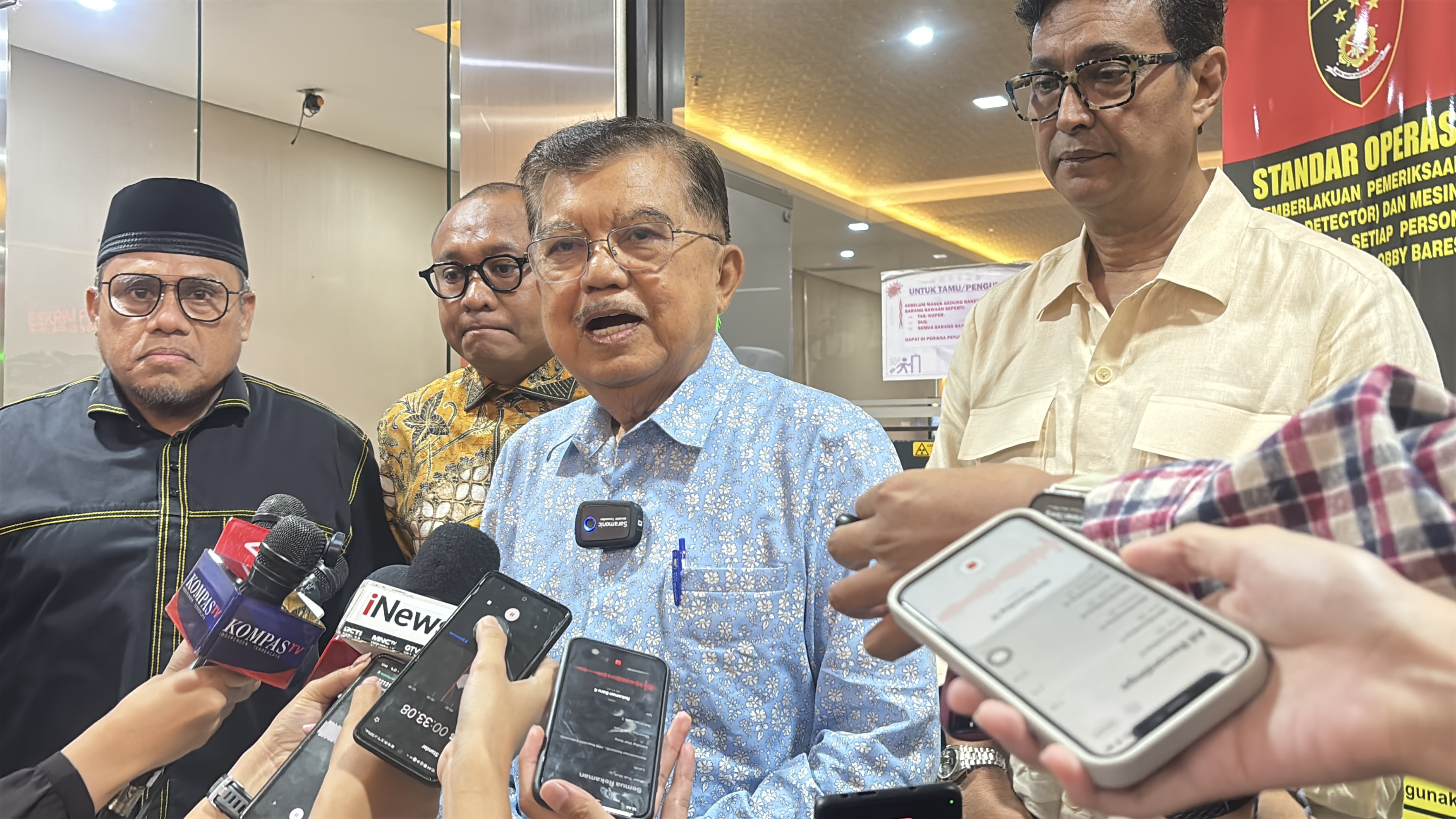 JK Confident Jokowi's Diploma is Authentic: Just Show It and It's Done!