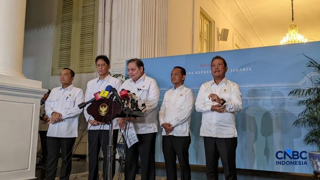 Bahlil Provides Latest Update on Pertamina Tanker Ships in the Strait of Hormuz