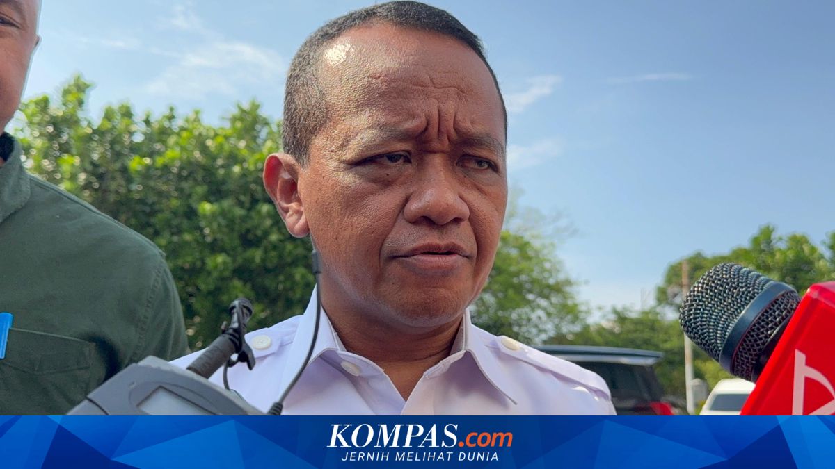 Bahlil's Statement on Pertamina Ships Unable to Pass Through Strait of Hormuz Despite Iran-US Ceasefire