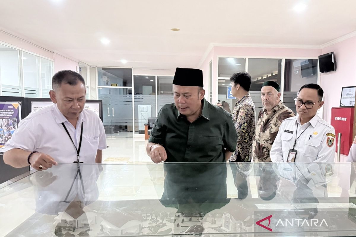 Parliament Pushes for Acceleration of People's School Proposals in 13 Districts/Cities Across South Kalimantan