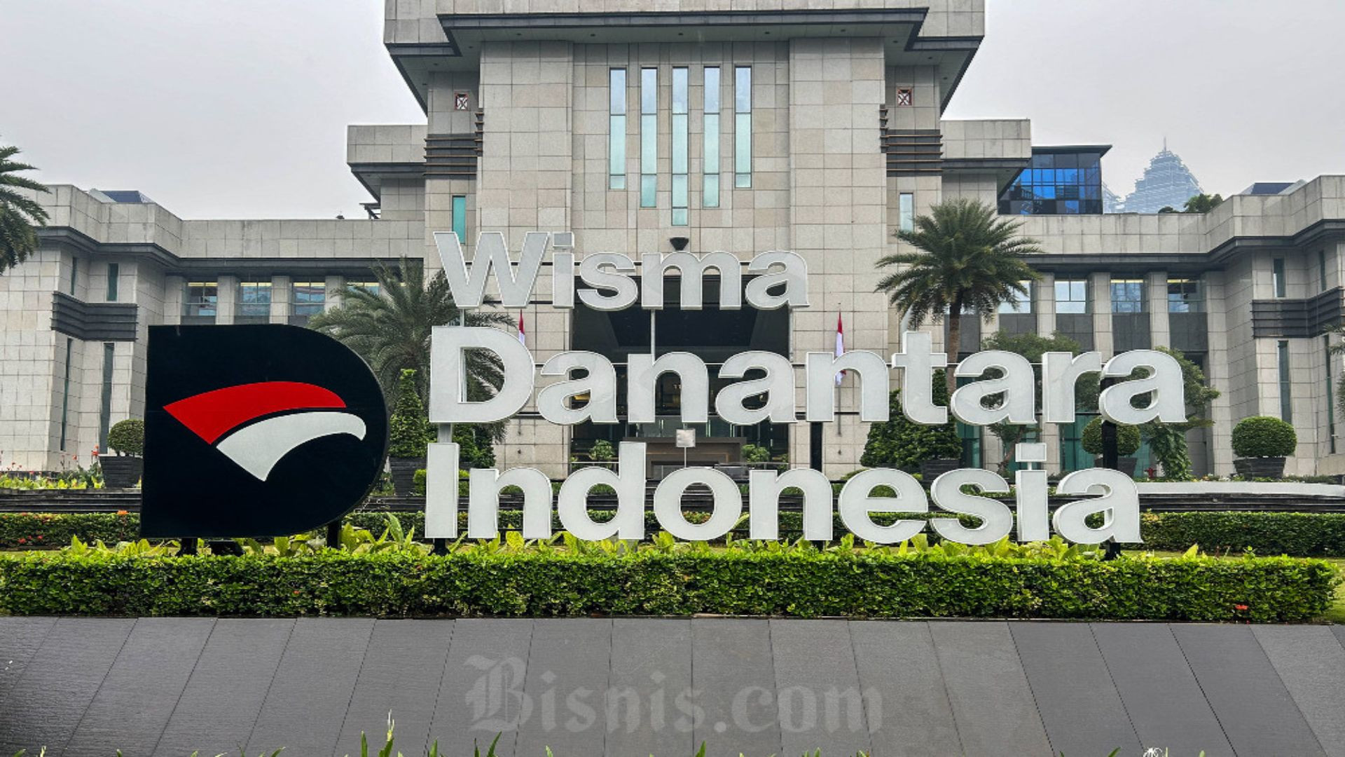 New Landscape of Investment Manager Competition in Indonesia Following Danantara Consolidation - Bisnis Indonesia Premium