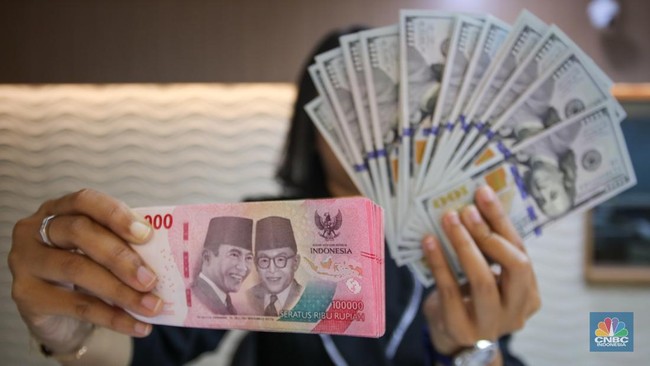 Breaking News! US Dollar Rises Again to Rp17,015