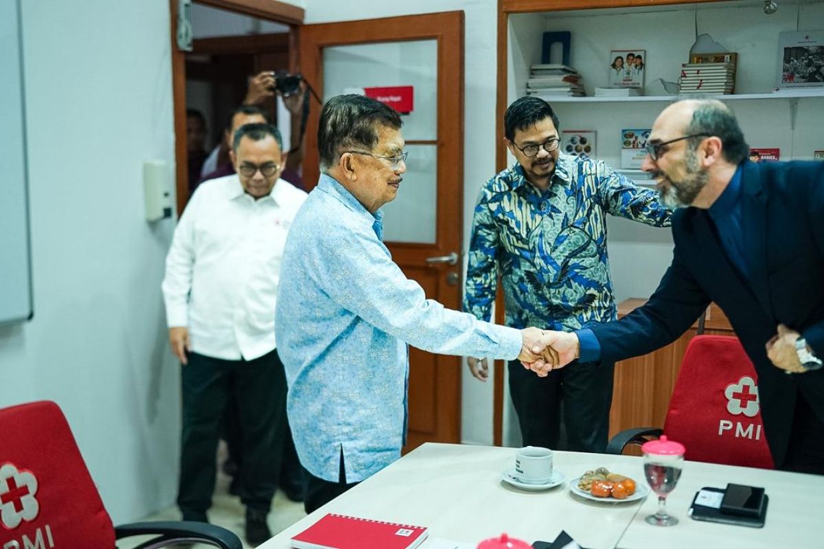 PMI states readiness to distribute Indonesian public aid to Iran