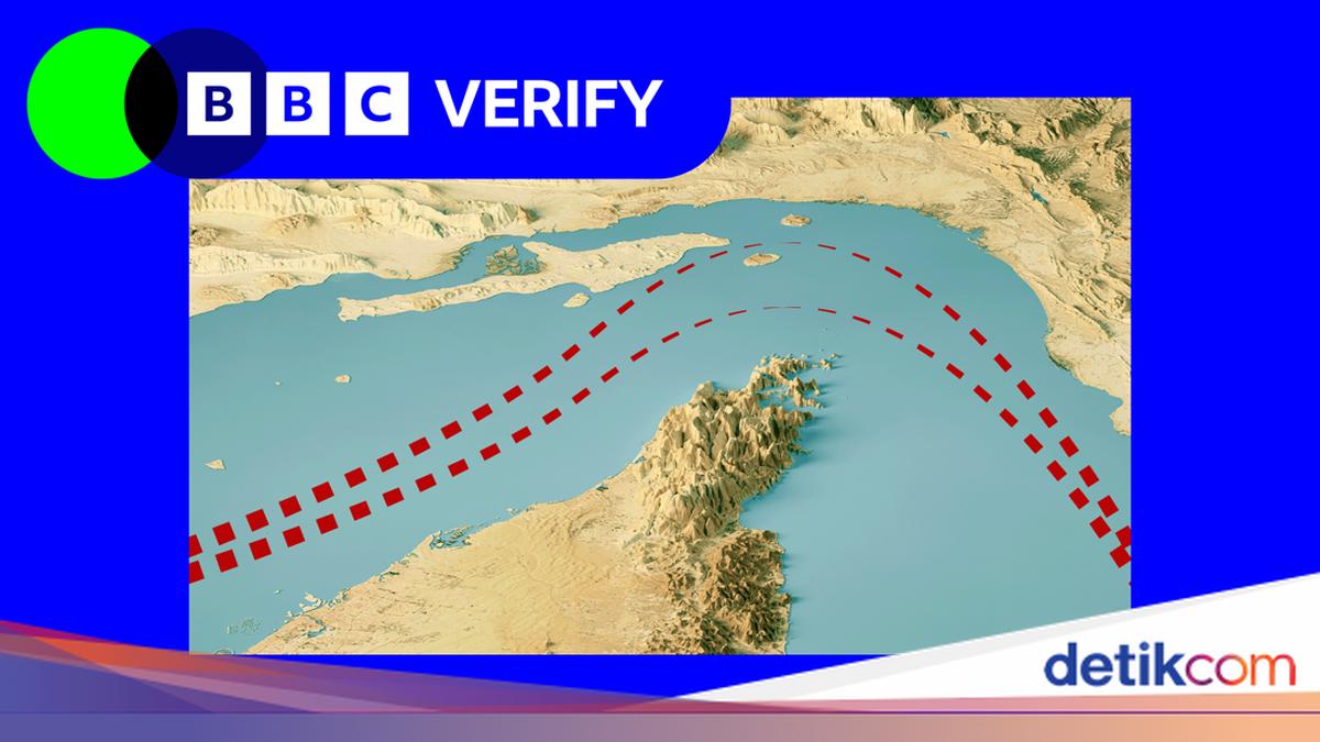 Iran Warns Ships Crossing Hormuz Without Permission Will Be Destroyed