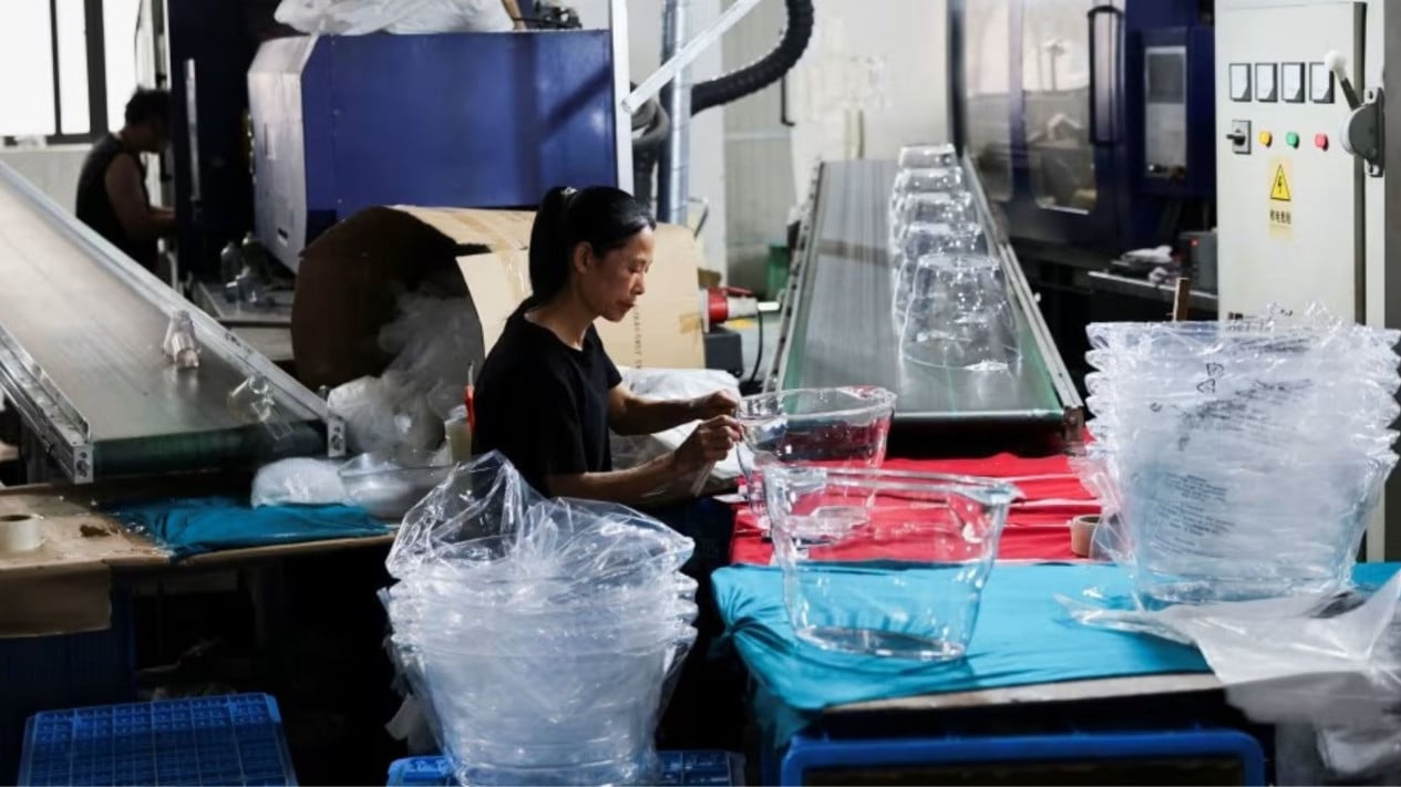 Limited Alternatives: Experts Predict Plastic Prices to Rise for Up to Two Years