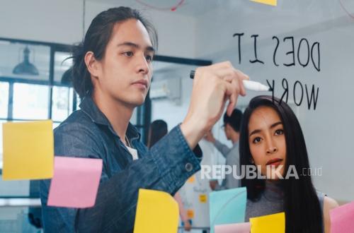 The Role of Higher Education in Producing Competitive Young Entrepreneurial Generations