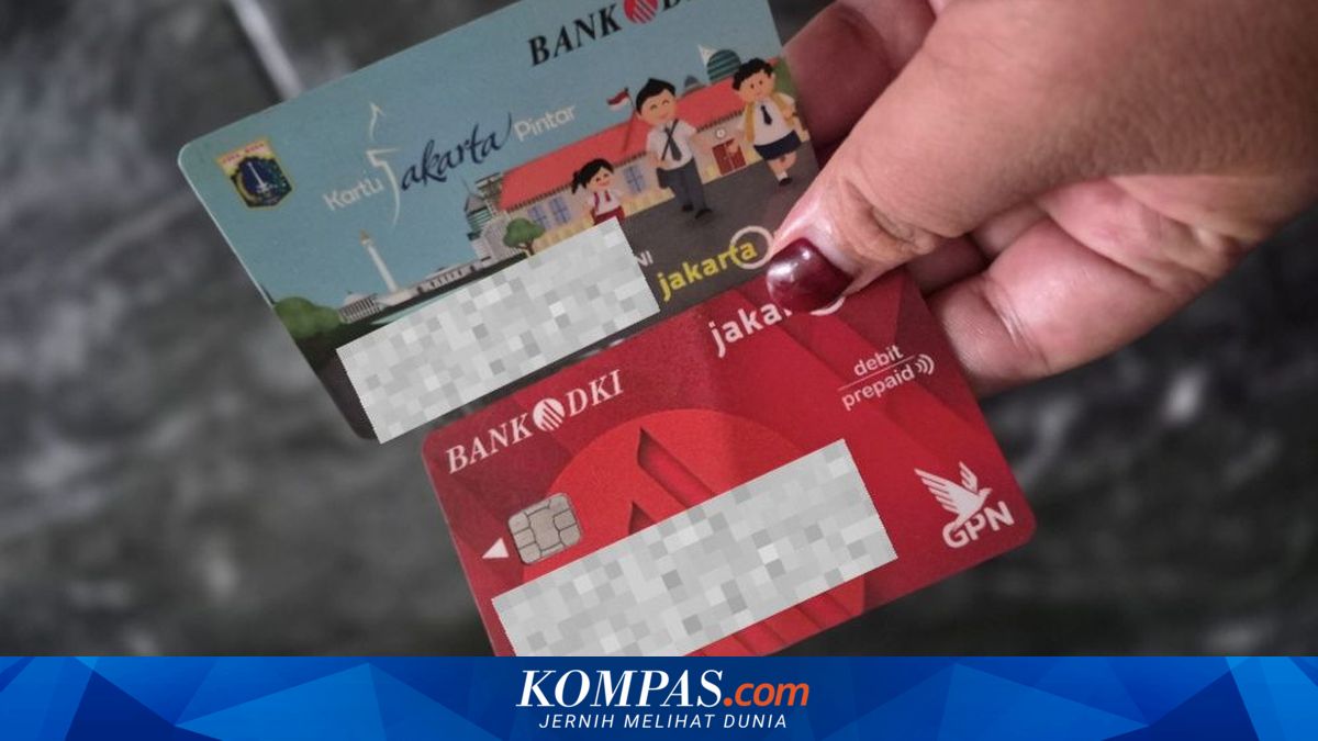 Jakarta Housewife Becomes Social Assistance Proxy to Help Cover Children's School Fees