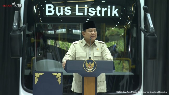Prabowo: Those Who Say Indonesia is Dark May Have Poor Eyesight