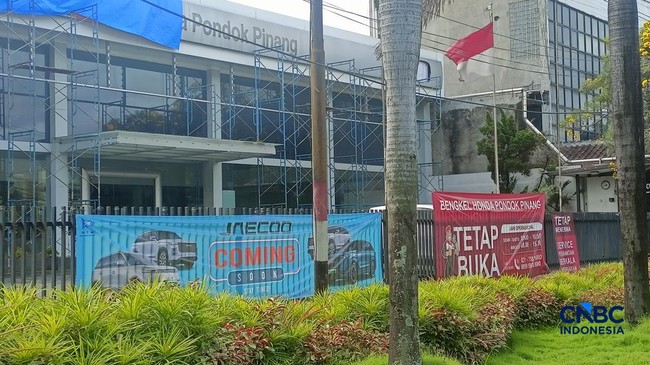 Honda Dealer in Pondok Pinang Closes, Banner Appears for Chinese Car Dealer