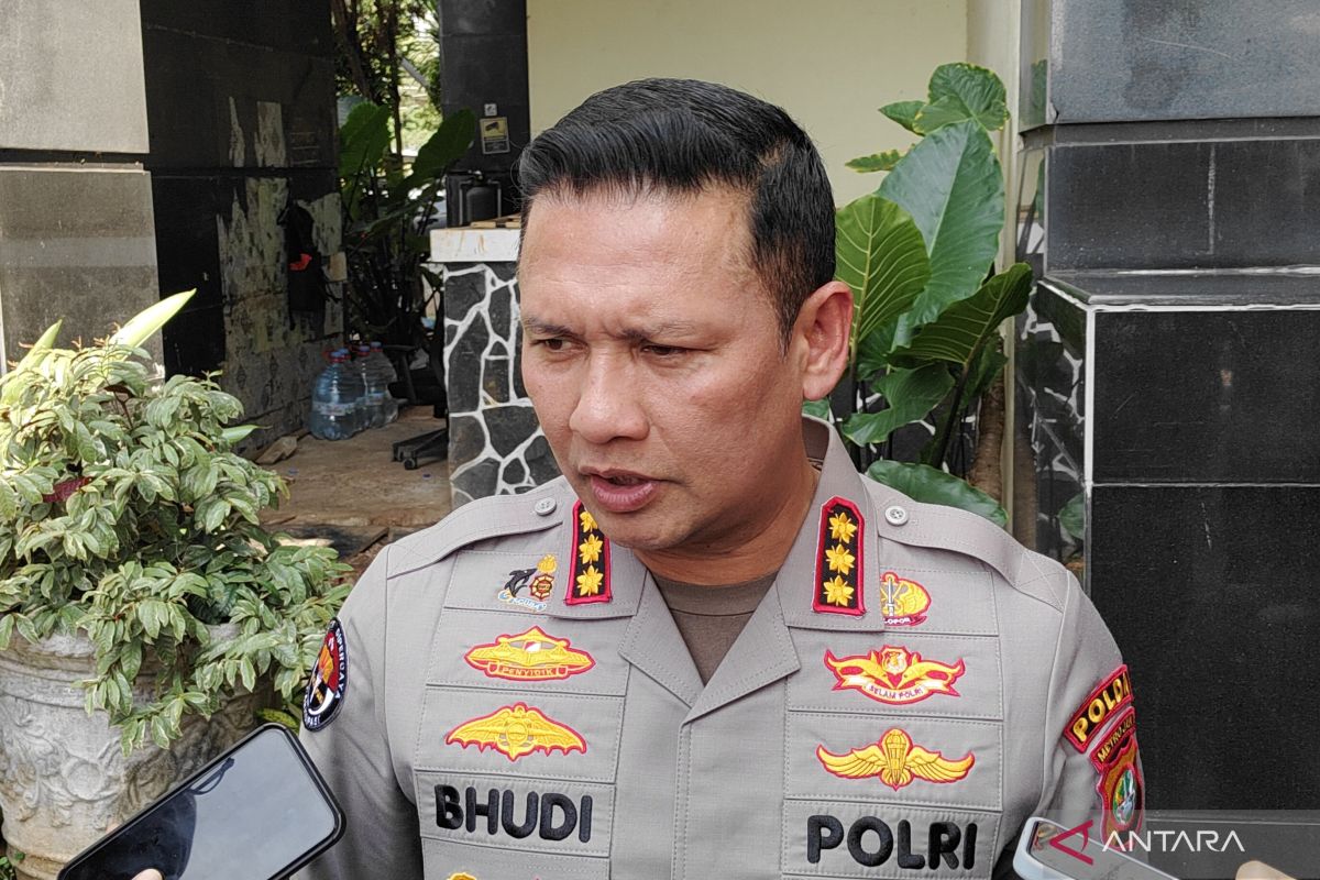 Metro Jaya Police Confirm Report Against Saiful Mujani