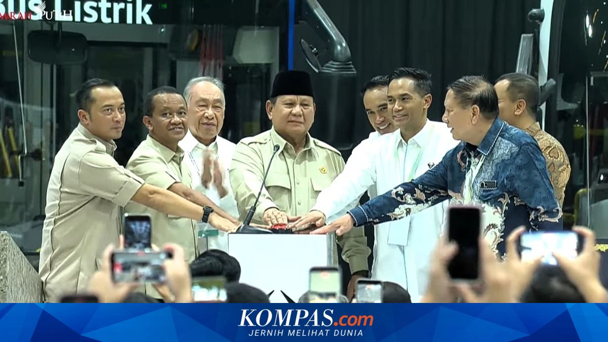 Prabowo Targets Mass Production of Electric Sedans by 2028