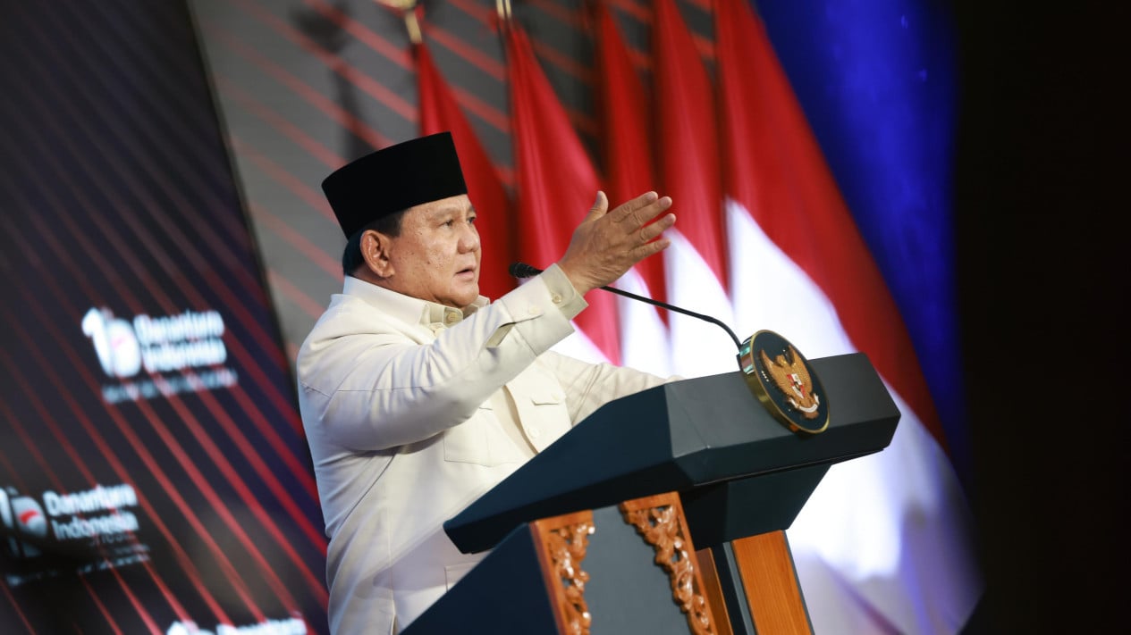 Prabowo States Electric Sedan Cars Will Be Mass-Produced in 2028