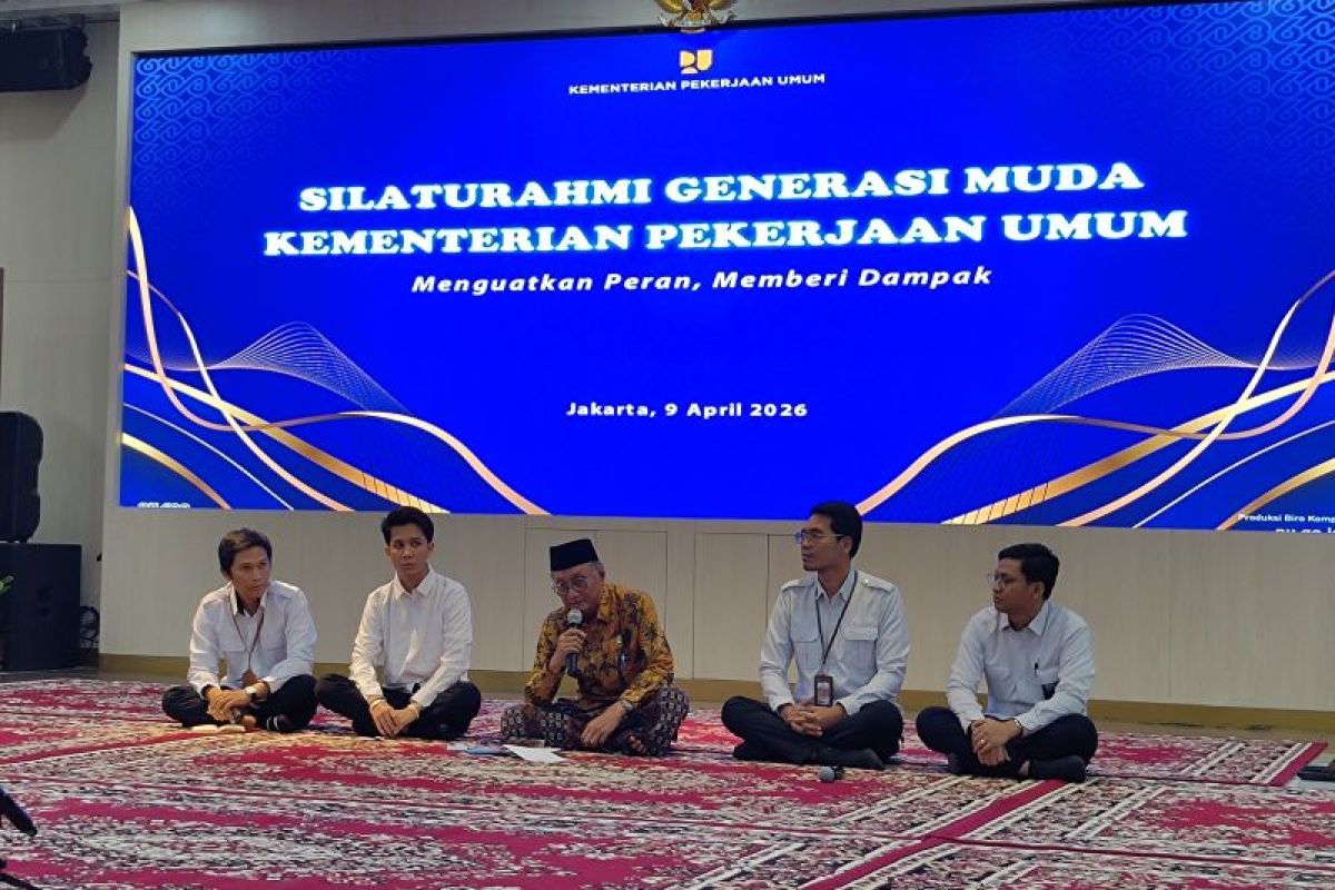 Minister of Public Works: Post-disaster recovery in Sumatra continues