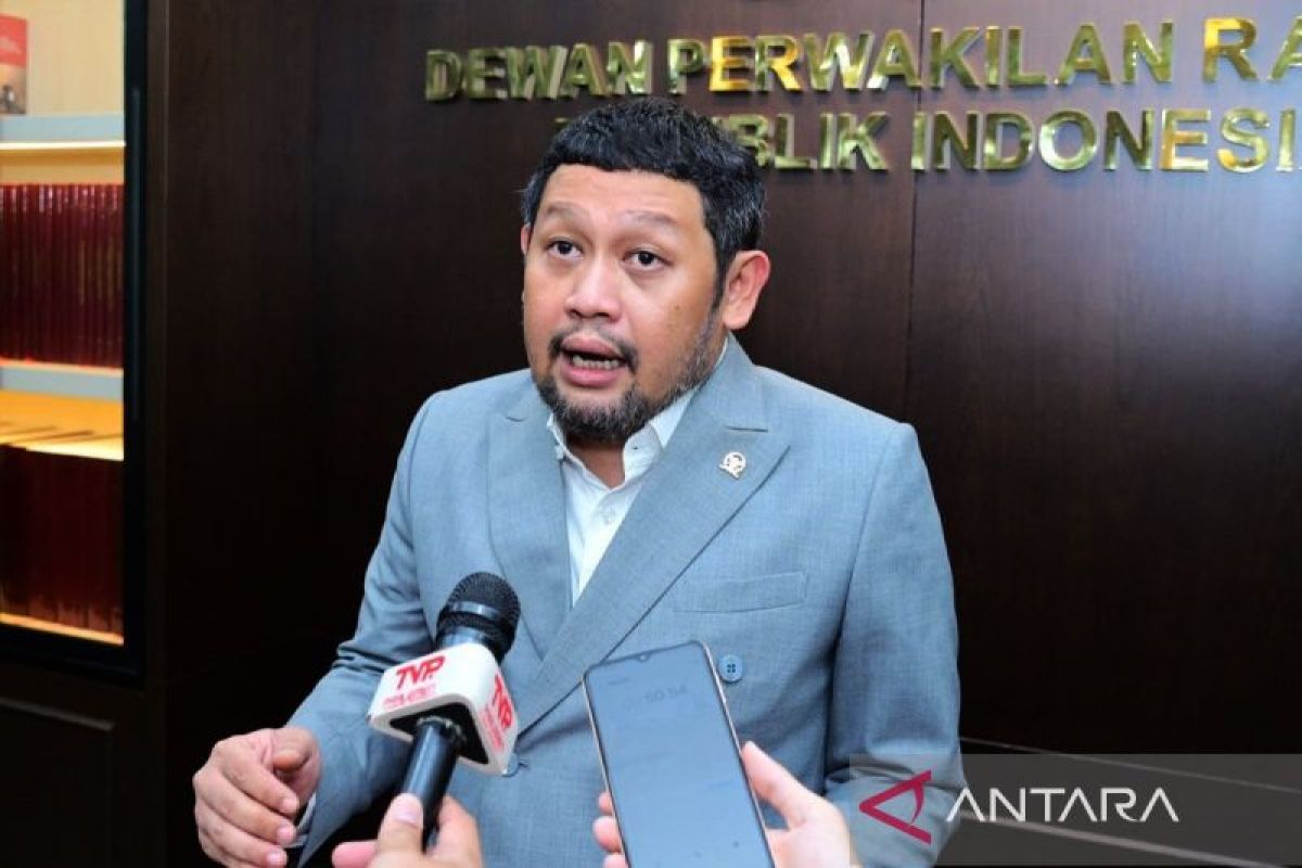 DPR Member Calls for Evaluation of Homemade Gun Incident at School in Riau