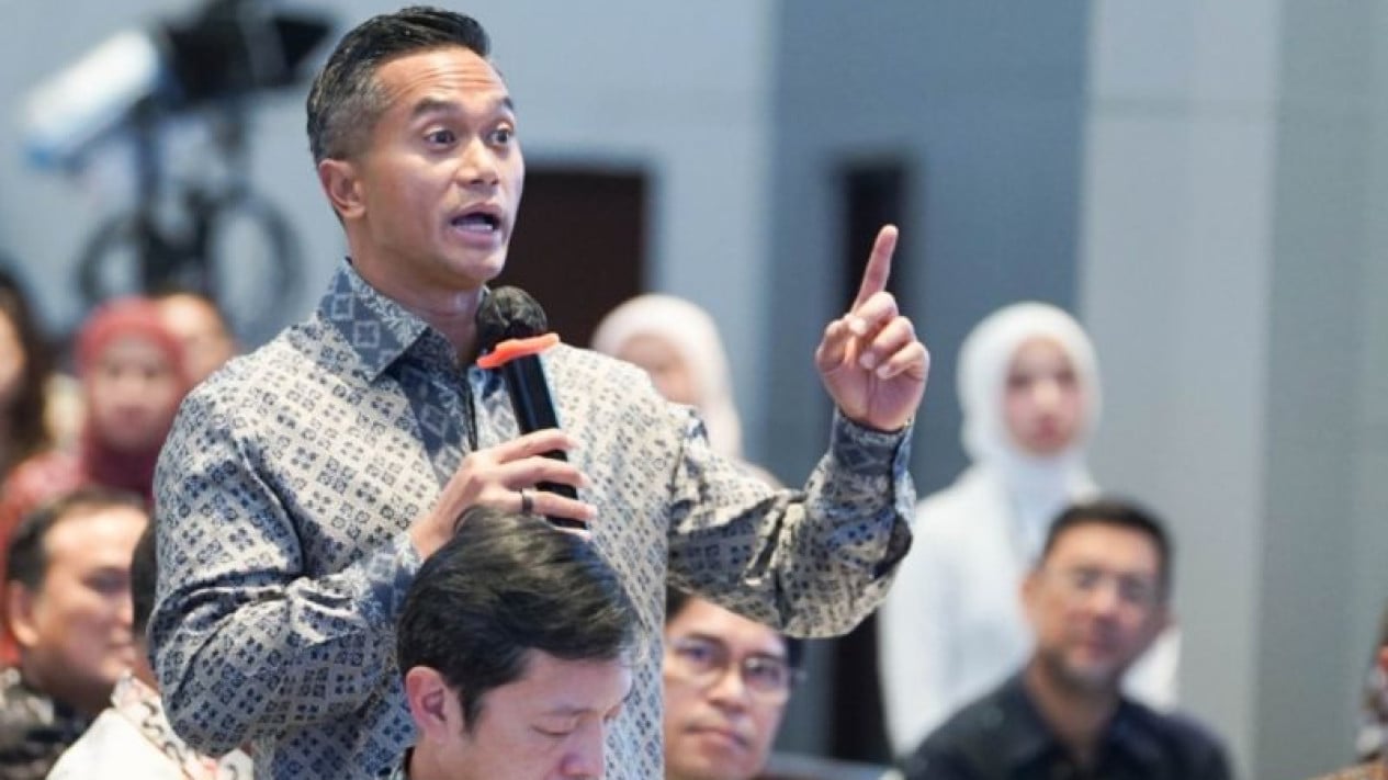 Anindya Bakrie Targets 80% Local Content for VKTR Electric Buses and Trucks by 2028