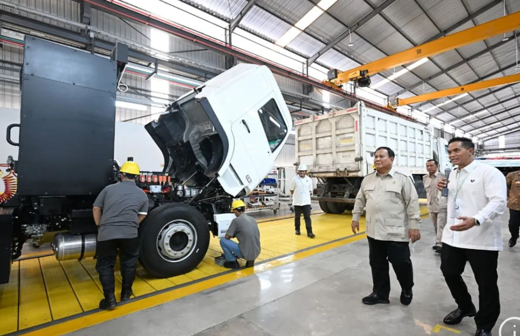 Prabowo Urges TNI to Purchase Locally Made Electric Vehicles