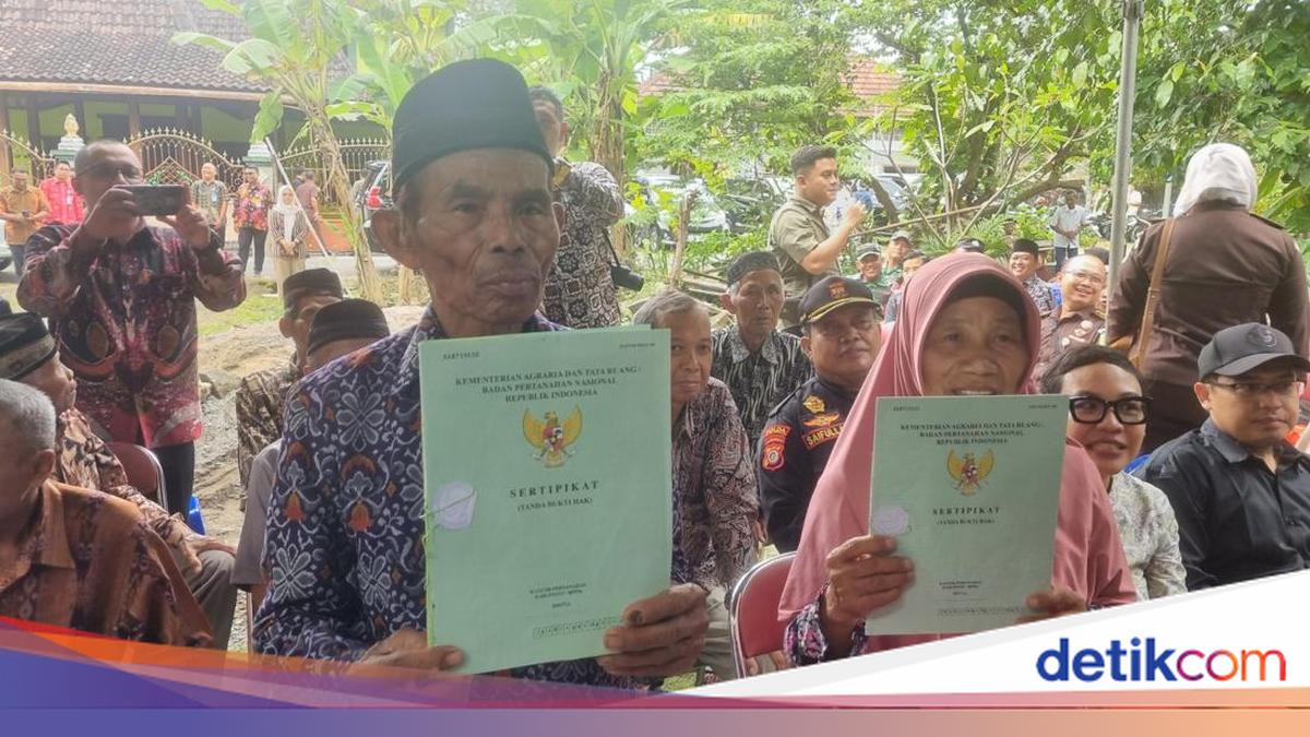 Mbah Tupon's Words After Regaining Two Land Certificates: Peaceful and Tranquil